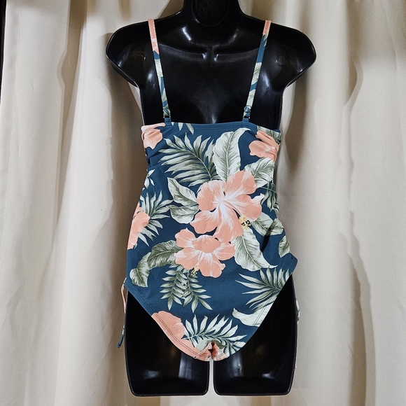Kona Sol‎ small one piece swim suit Hawaiian print floral - Picture 2 of 3